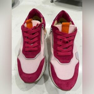 Softwaves Adan Pink and Fuchsia Women's Casual Sneakers with Orange Suede fabric